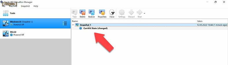 Restore a virtual machine to the state fixed in a snapshot