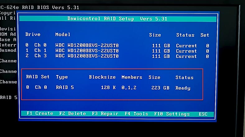 The new controller has automatically identified the array and loaded the RAID configuration