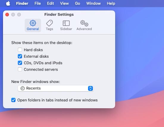 Command + , - abre Finder settings