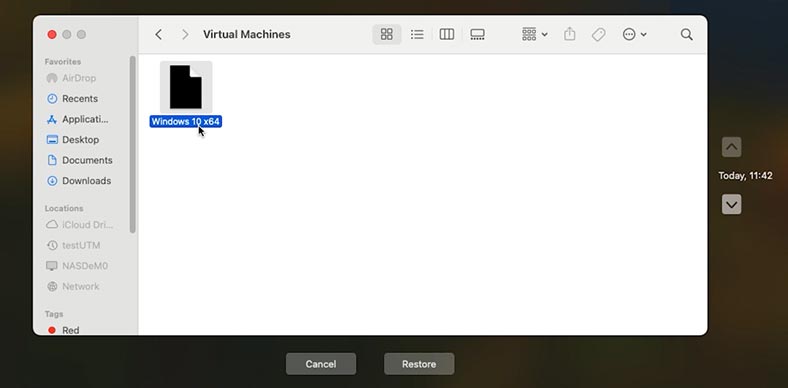 Ouvrez Time Machine et sélectionnez une date à laquelle la machine virtuelle était encore en cours d’exécution.