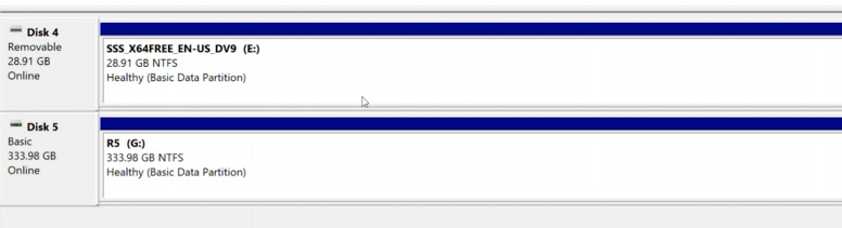 Windows Storage Spaces: partition on the disk pool Windows Storage Spaces: partition on the disk pool
