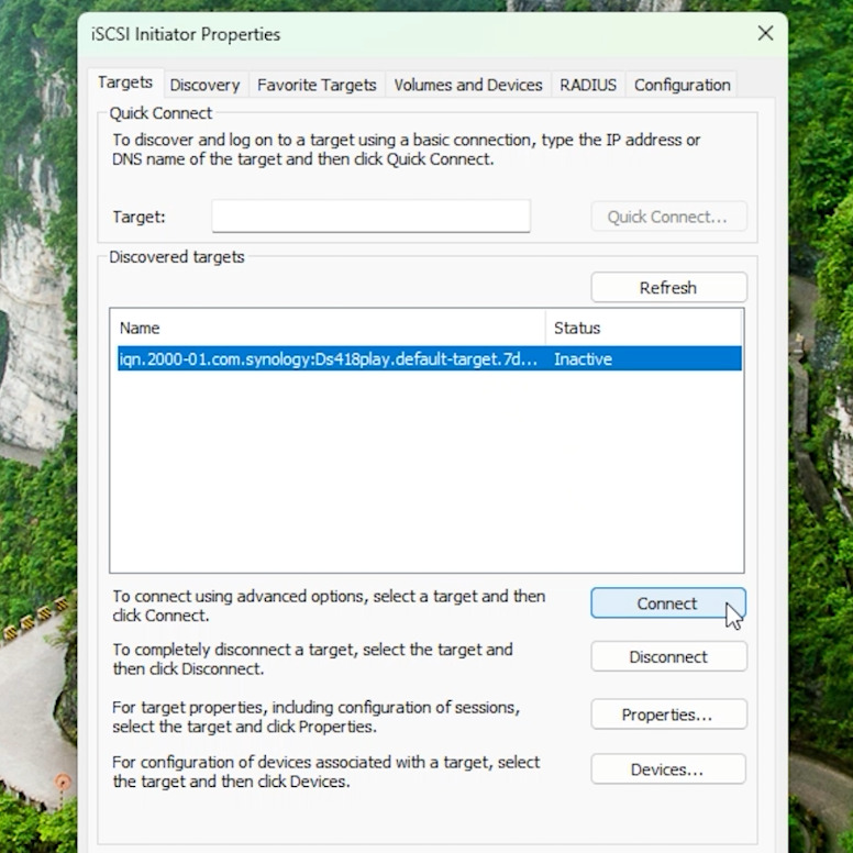 iSCSI Initiator: connecting to the LUN