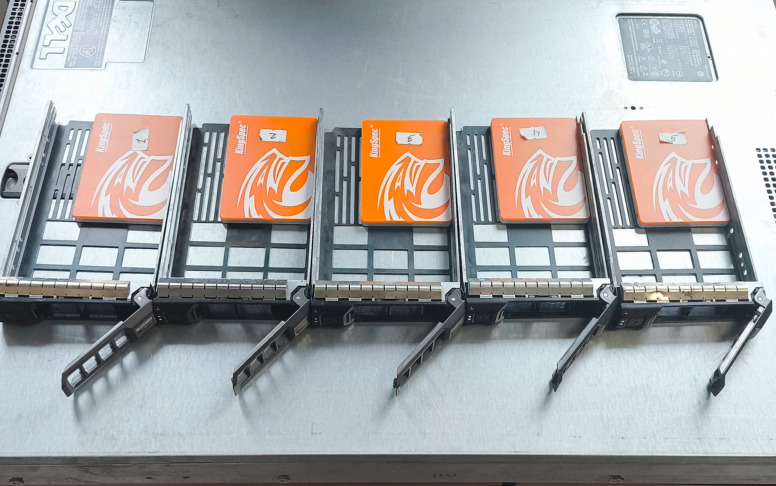 Server drives disconnected Server drives disconnected