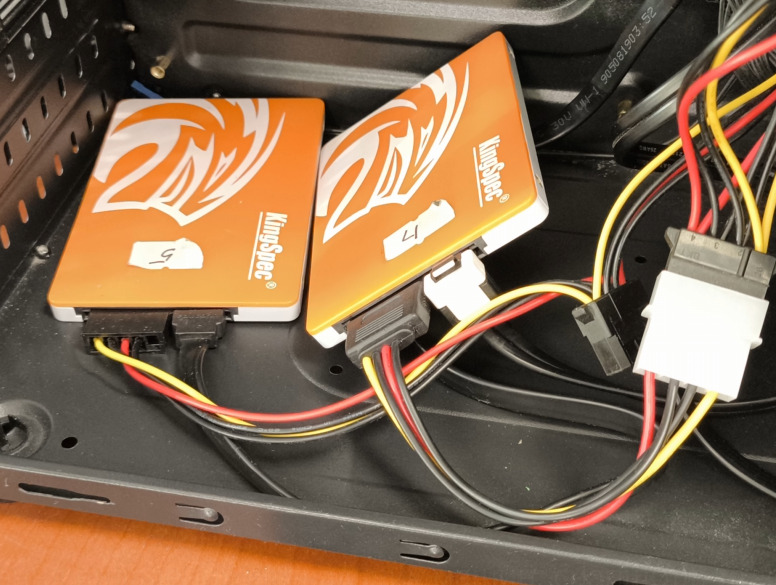 Connecting Unraid array disks to a PC for recovery Connecting Unraid array disks to a PC for recovery